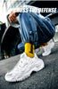 The Button™ Sneakers | Nooit meer losse veters, nooit meer veters strikken en vieze veters?