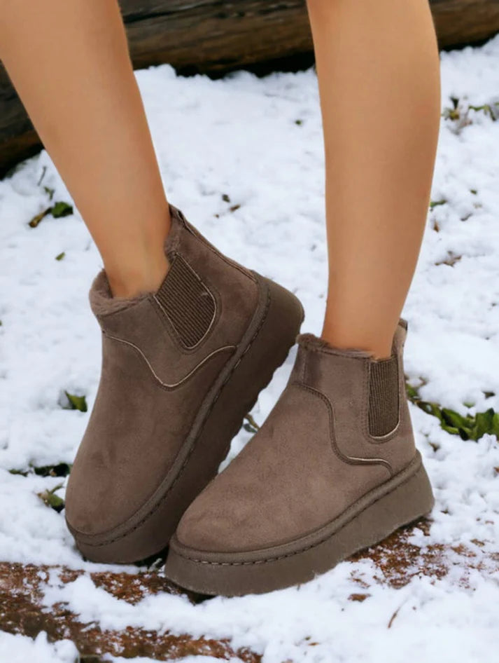 Clara™ | Cozy Boots: Waar Stijl en Warmte Samensmelten!