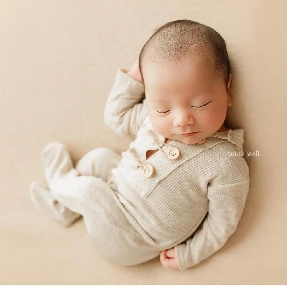 SnuggleSuitje™ Yono | Het schattigste setje voor je baby of een babyfotoshoot